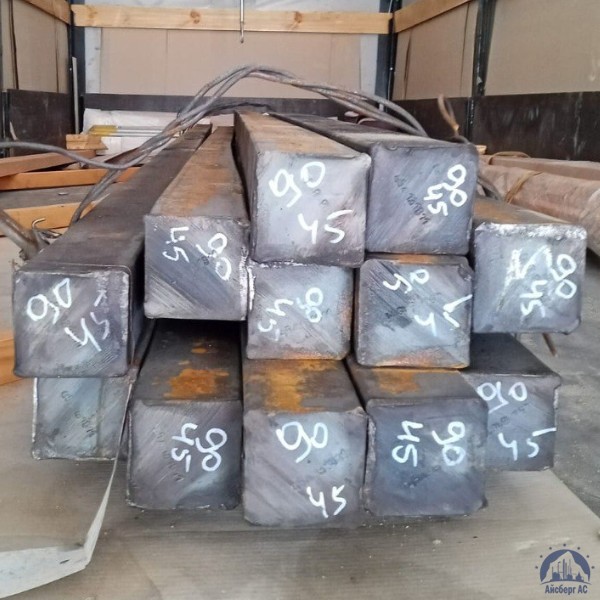 Квадрат стальной