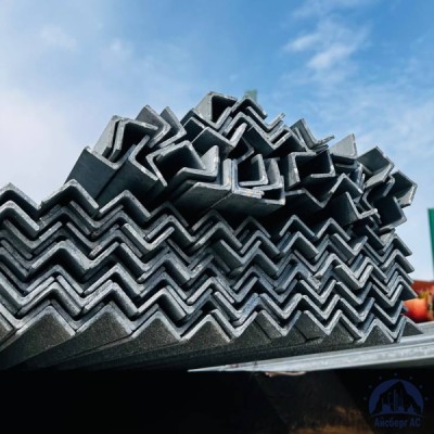 Уголок нержавеющий 20х20х3мм AISI 304