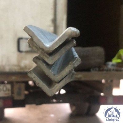 Уголок оцинкованный 20х20х2 мм ГОСТ 9.307-89 купить в Усть-Каменогорске