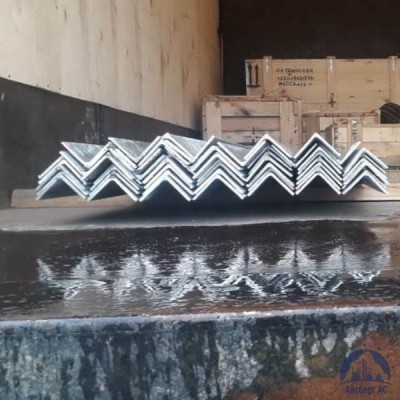 Уголок оцинкованный 90х90х5 мм ГОСТ 9.307-89 купить в Усть-Каменогорске