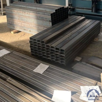 Швеллер гнутый 80х80х4 мм ст. 3сп / 3пс ГОСТ 8278-83 купить в Усть-Каменогорске