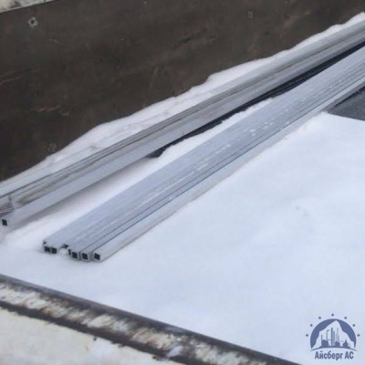 Труба нержавеющая профильная 15х15х1,2 мм шлифованная 08Х18Н10 купить в Усть-Каменогорске