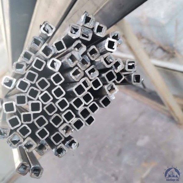 Труба профильная 10х20х1.5 мм ст 09Г2С