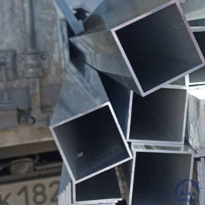 Труба нержавеющая профильная 40х40х1,5 мм зеркальная 08Х18Н10 купить в Усть-Каменогорске