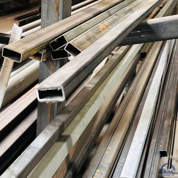 Труба профильная 25х25х1.5мм 09Г2С L=6м