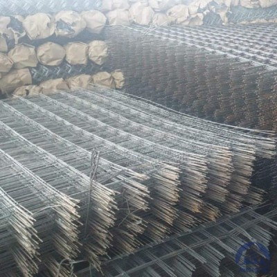 Сетка кладочная 3х100х100 мм (250х1500 мм) купить в Усть-Каменогорске